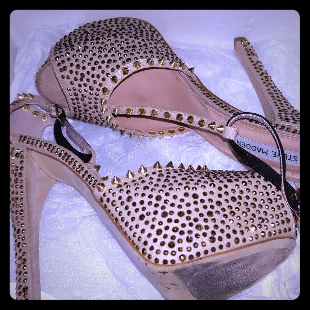 Steve Madden angels gold heels